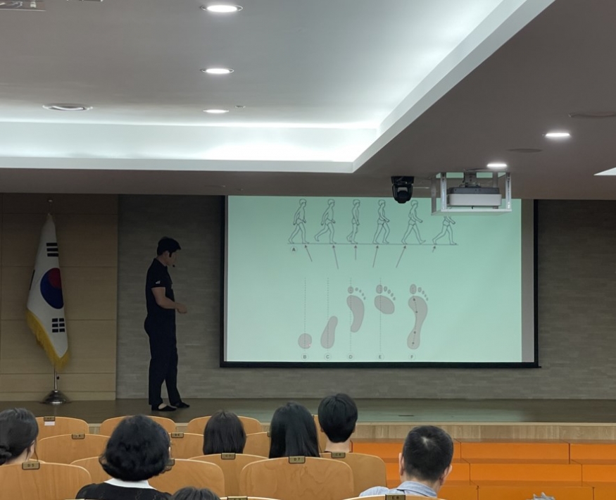 진핏메디컬PT, 한국공항공사 직원 대상 ‘바른 자세 교정’ 강의 성공적으로 마쳐