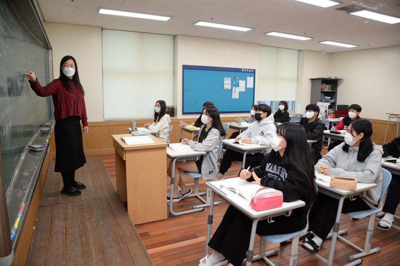여름방학, 물고기 잡는 법까지 AI로 배운다! 화천학습관의 똑똑한 여름