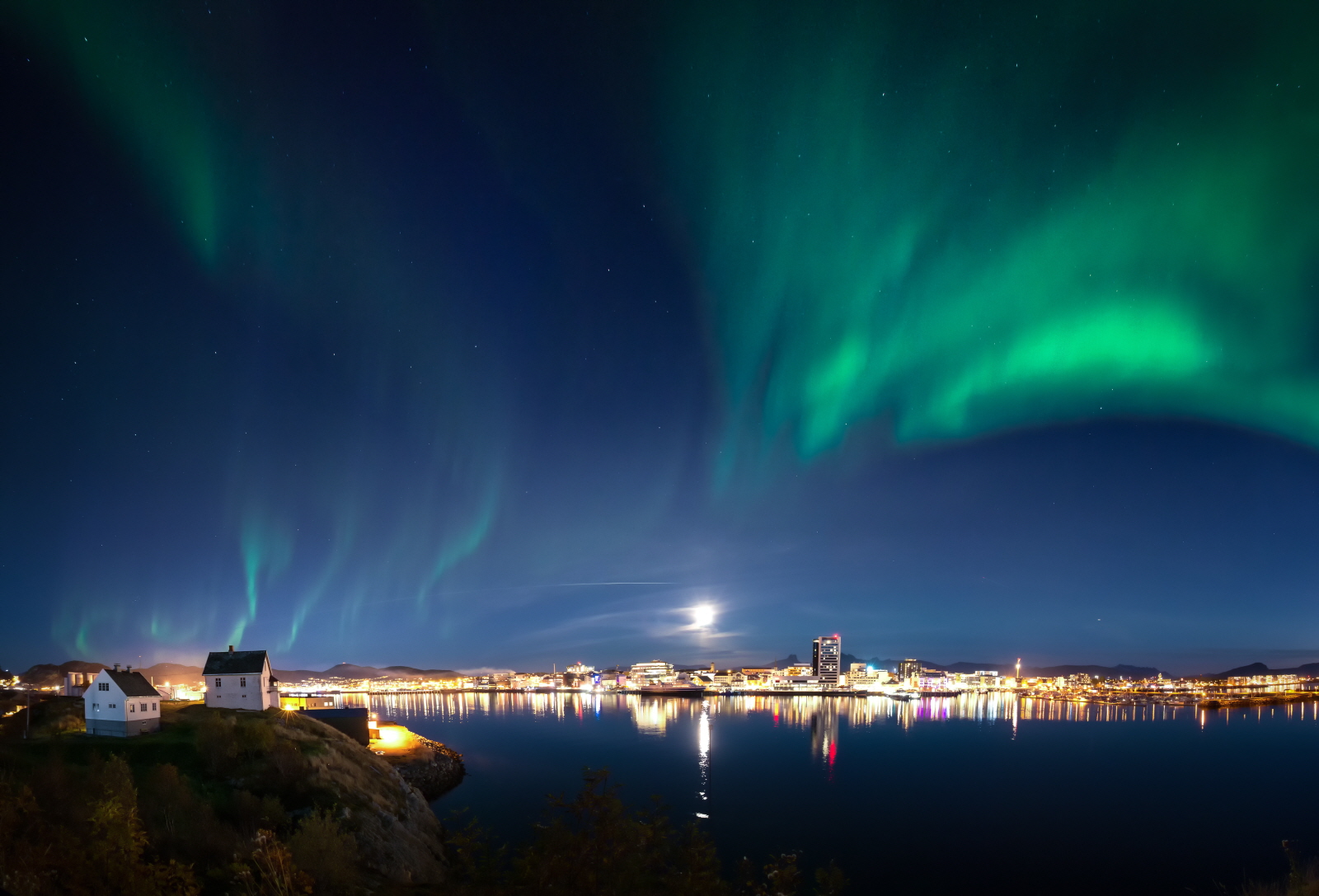 꾸미기_보되_오로라_visitnorway.jpg
