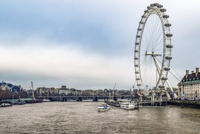 ferris-wheel-6547089_1920.jpg
