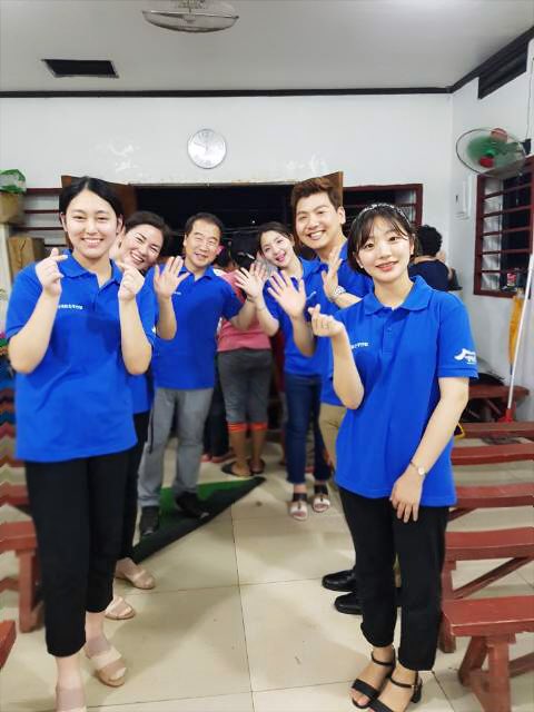 13. (왼쪽부터)문석윤, 여혜승, 이인선, 이수연, 이태호, 김희원 한국어교사.JPG
