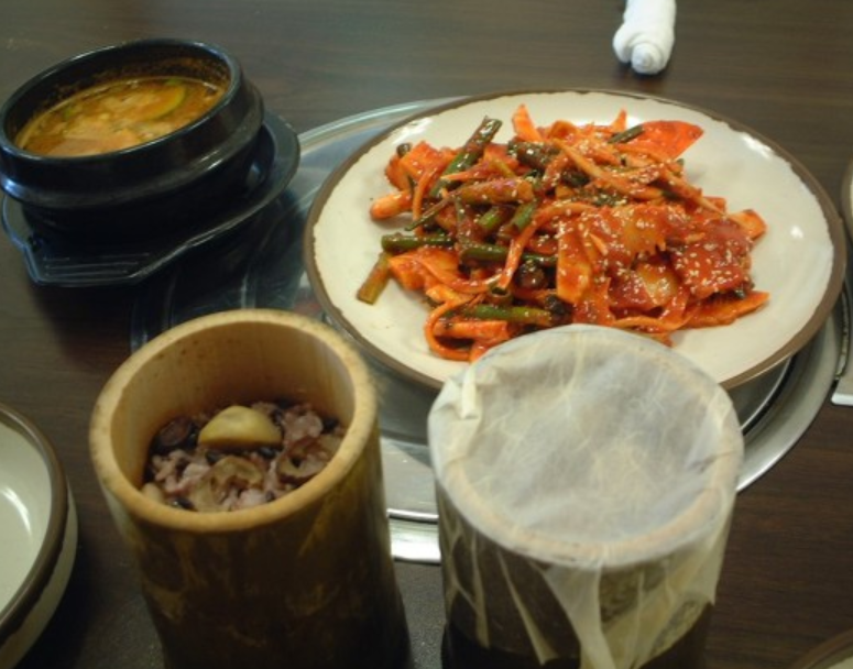 죽통밥.png