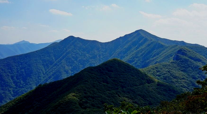 가지산과 상운산.JPG