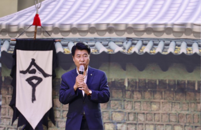 서강석 구청장.jpg