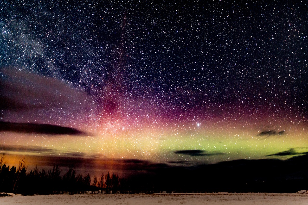 aurora-249159.jpg