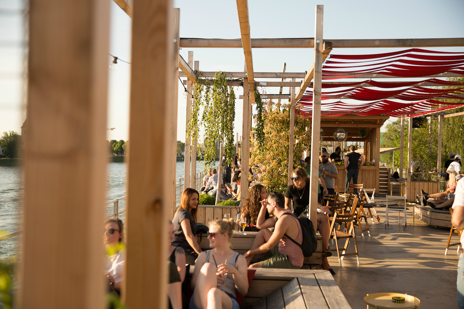 6_basel_Roofdeck.jpg