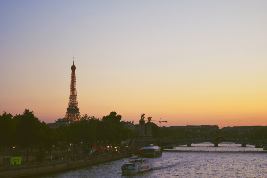sunset-2699553_1920.jpg