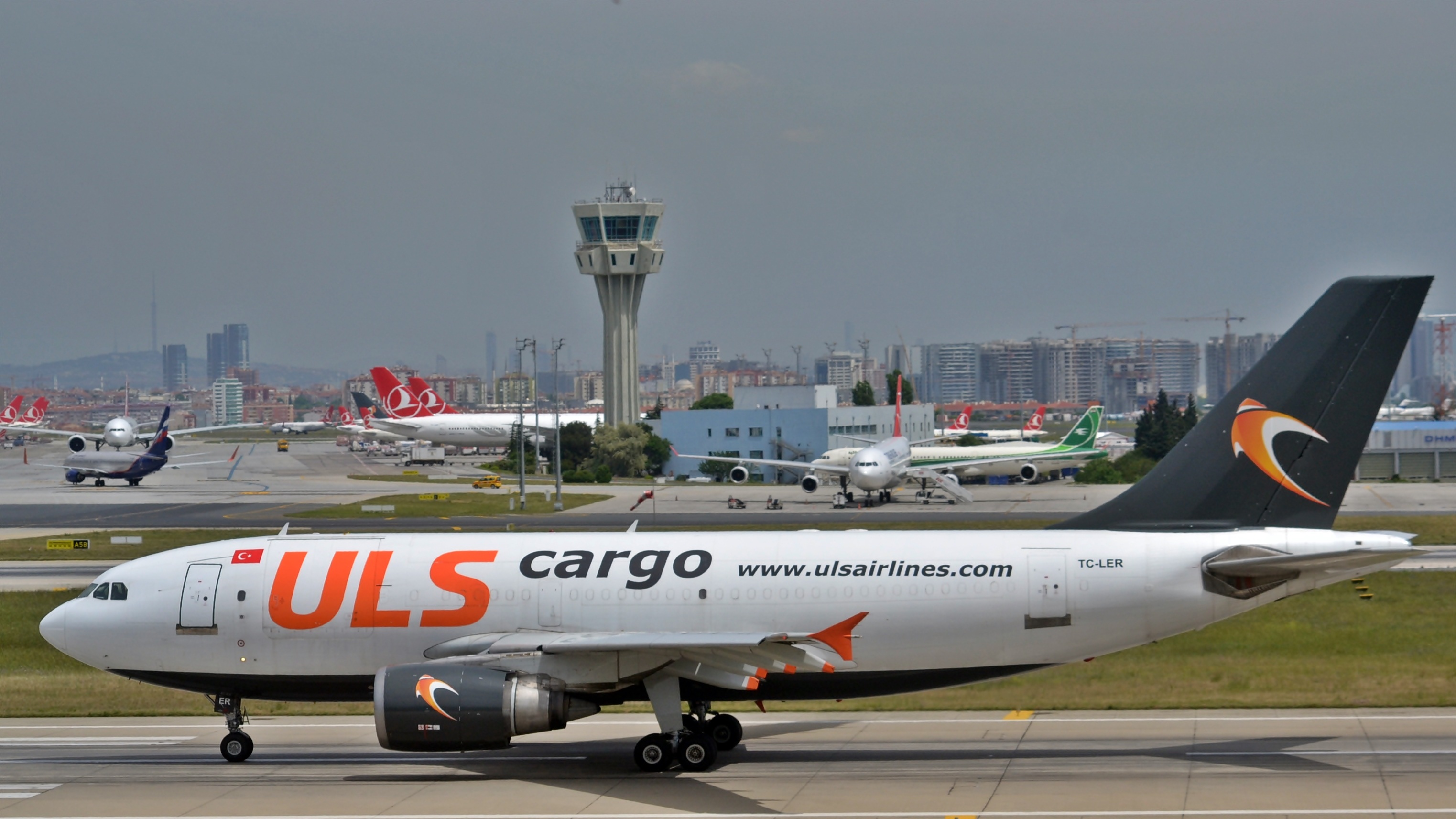 istanbul-3491548.jpg
