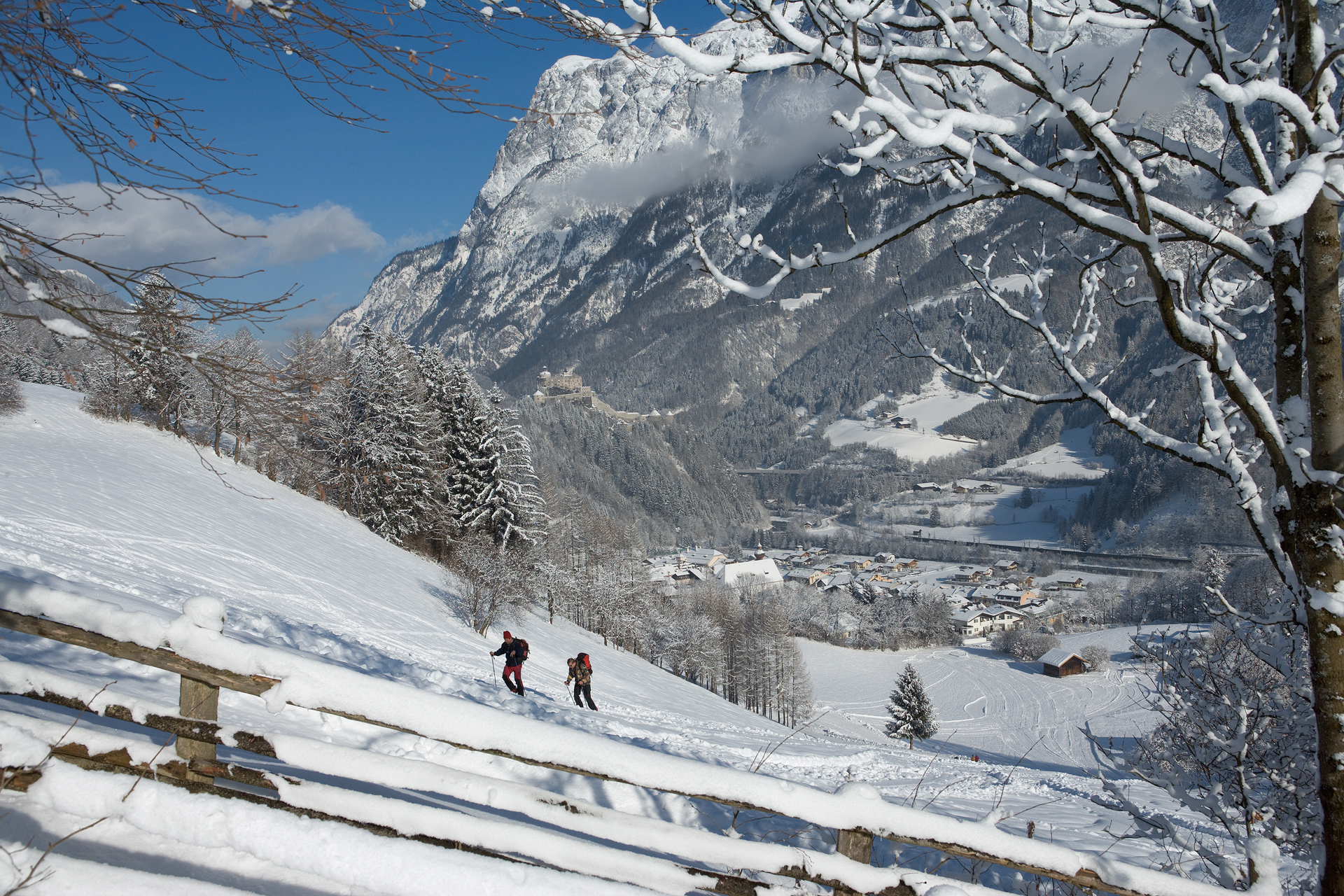 werfen-tourengeher.jpg