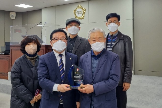 사진1.jpg
