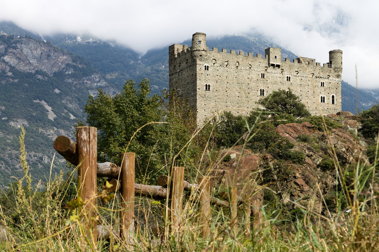 castle-441649_1280.jpg