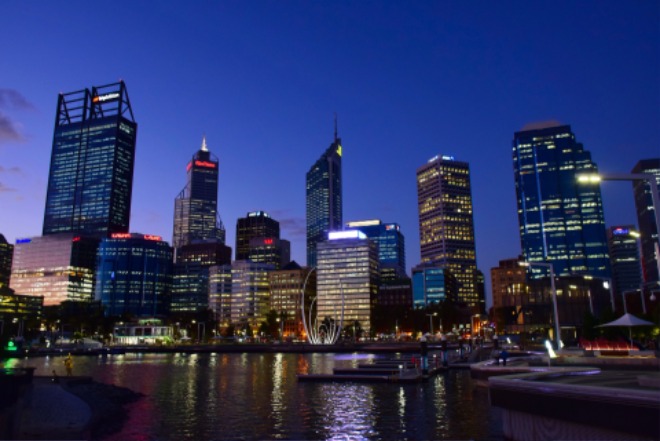 buildings-1368337_1920.jpg
