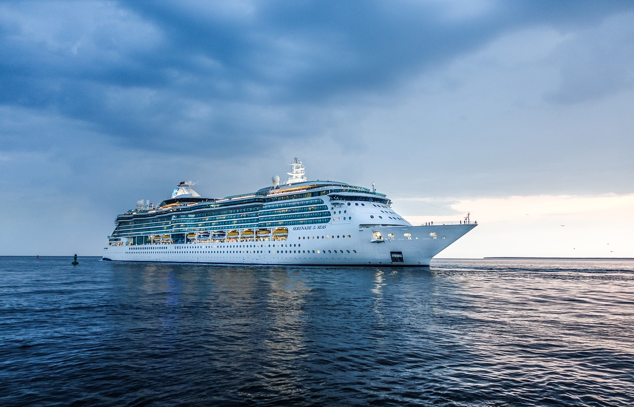 cruise-ship.jpg