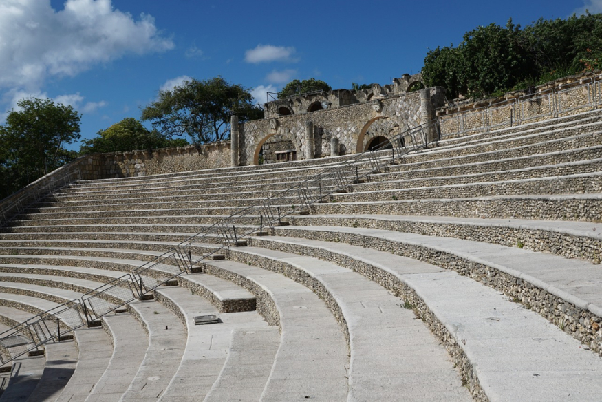 altos-de-chavon-village-1153073_1280.jpg