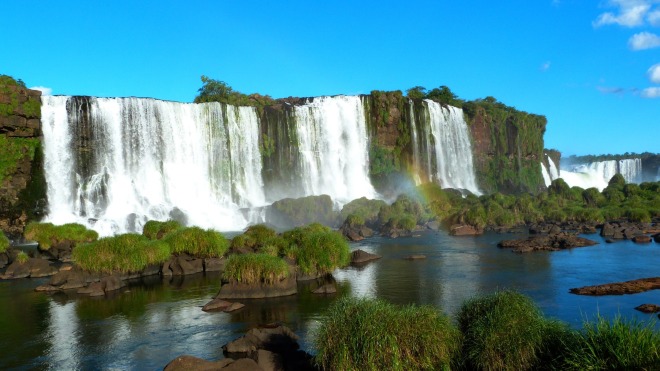 waterfalls-of-iguacu-455610_1920.jpg