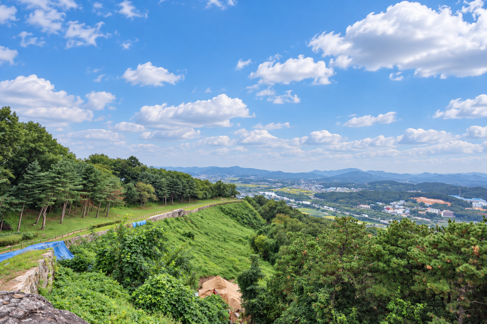[10월 여행] 오산 독산성, 쌀로 말을 씻은 까닭